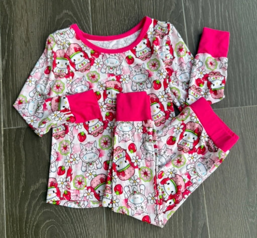 Kitty + Strawberry Bamboo Set
